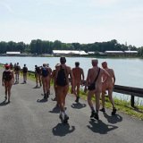 Fr 23: Das 'nasse Dreieck': Hier trennt sich der Mittelland-Kanal vom Dortmund-Ems-Kanal[en]Fr 23: 'Nasses Dreieck' [en: 'Wet Triangle']: Here, the 'Mittellandkanal' branches off from the 'Dortmund-Ems-Kanal' [nl]Vr 23-8: De 'Natte Driehoek': Waar het Mittelland-Kanaal en het Dortmund-Ems Kanaal samenkomen [fr]Ven 23 : Le'triangle humide' : C'est ici que le canal du Mittelland se sépare du canal Dortmund-Ems.