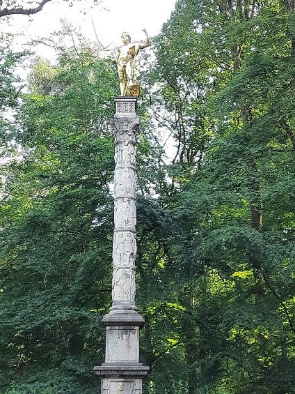 4(7) Les anciens Romains connaissaient déjà le bon code undress